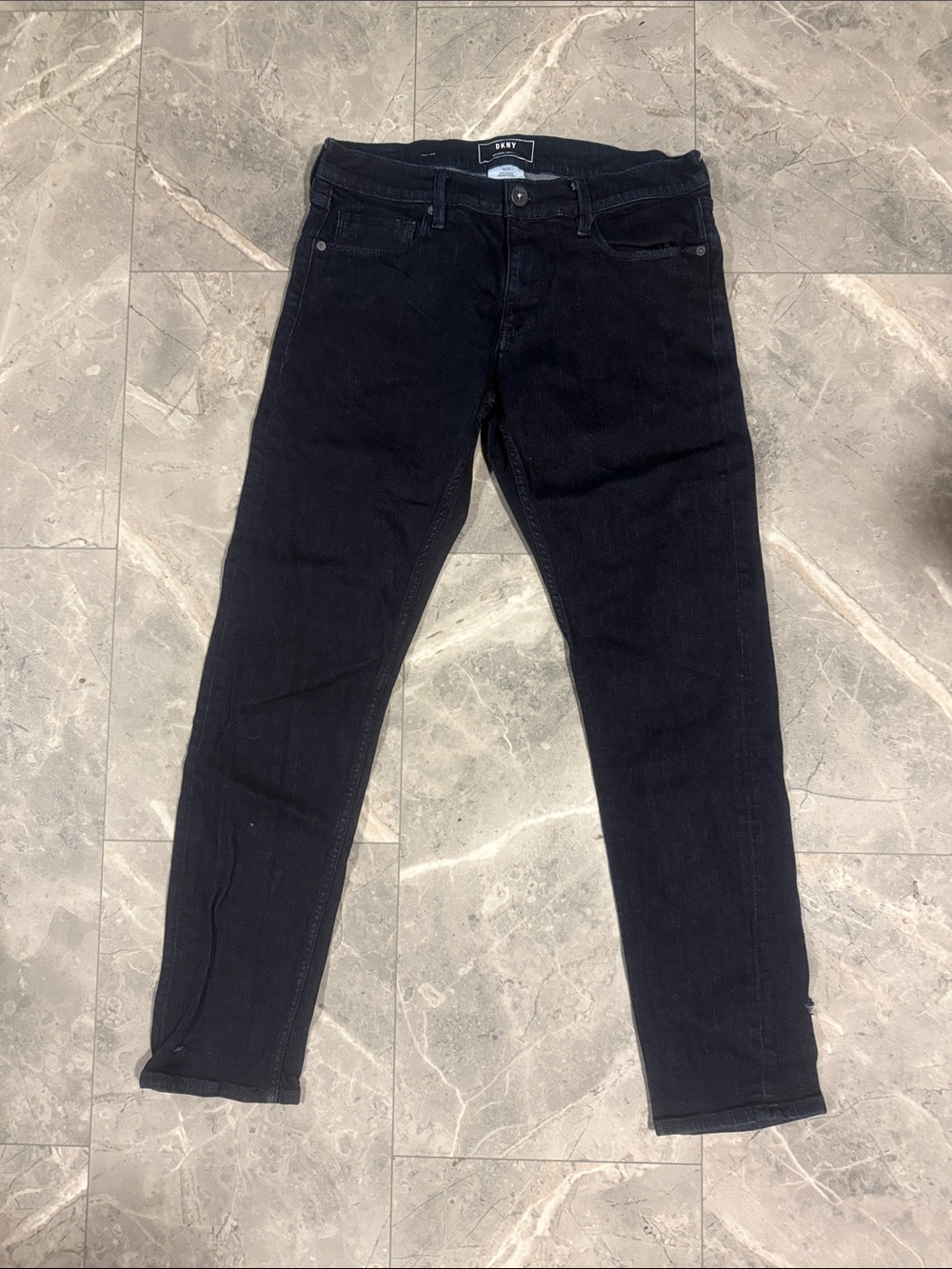 DKNY Women's Skinny Jeans in Dark Indigo